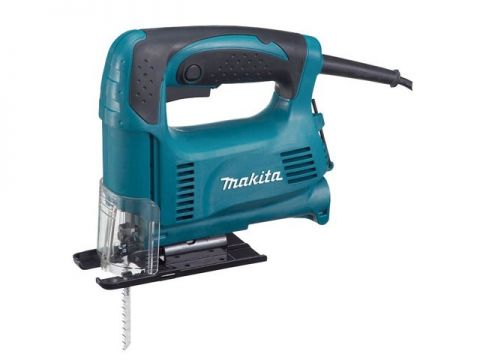 Лобзик электрический MAKITA 4326 в кор. (450 Вт, пропил до 65 мм) Лобзик электрический MAKITA 4326 в кор. (450 Вт, пропил до 65 мм)